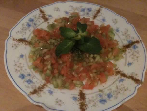 Salade marocaine de concombre et tomate