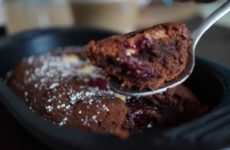 moelleux-au-chocolat-au-coeur-savoureux-en-papillote