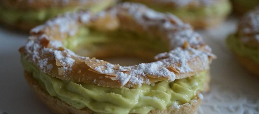 Paris-Brest traditionnel au praliné et à la pistache