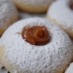 Sablés au cœur caramel à la fleur de sel