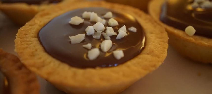 Mini tartelettes aux chocolat et confiture de lait caramélisé